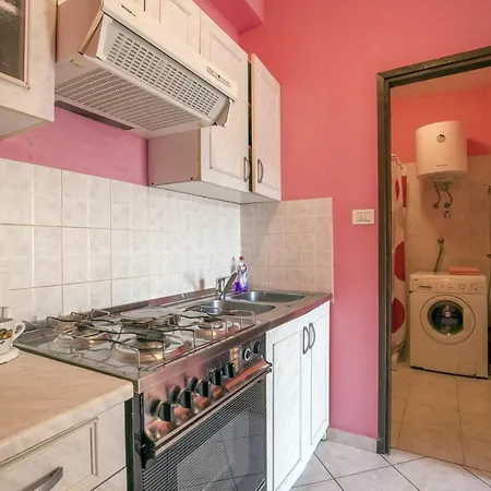 Biserka Vinogradska 3* Pula